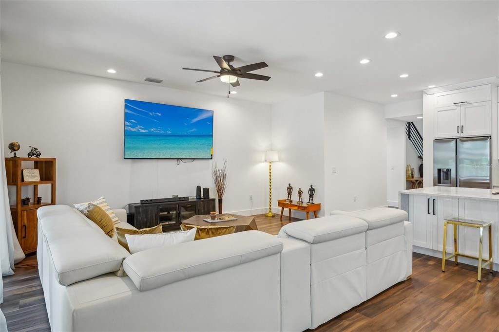 For Rent: $4,500 (4 beds, 3 baths, 2472 Square Feet)