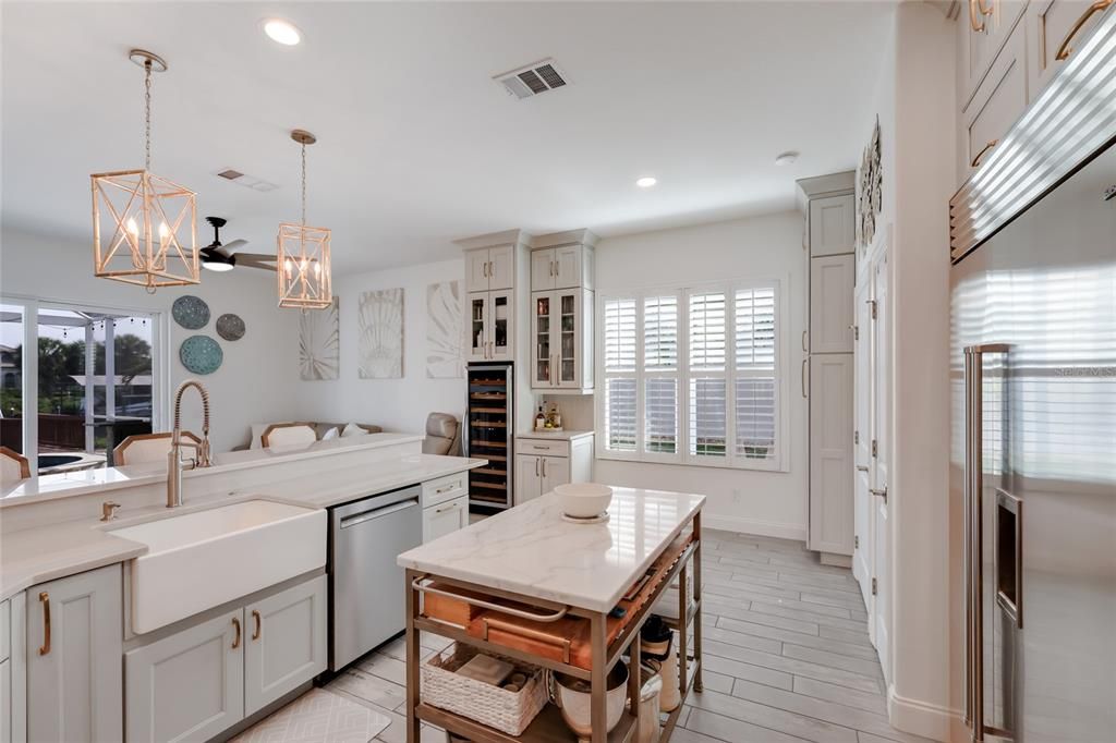 For Sale: $1,165,000 (3 beds, 2 baths, 2151 Square Feet)