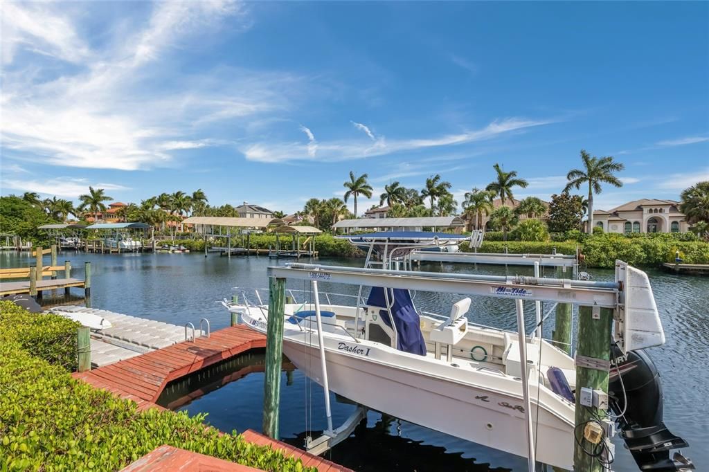 For Sale: $1,165,000 (3 beds, 2 baths, 2151 Square Feet)