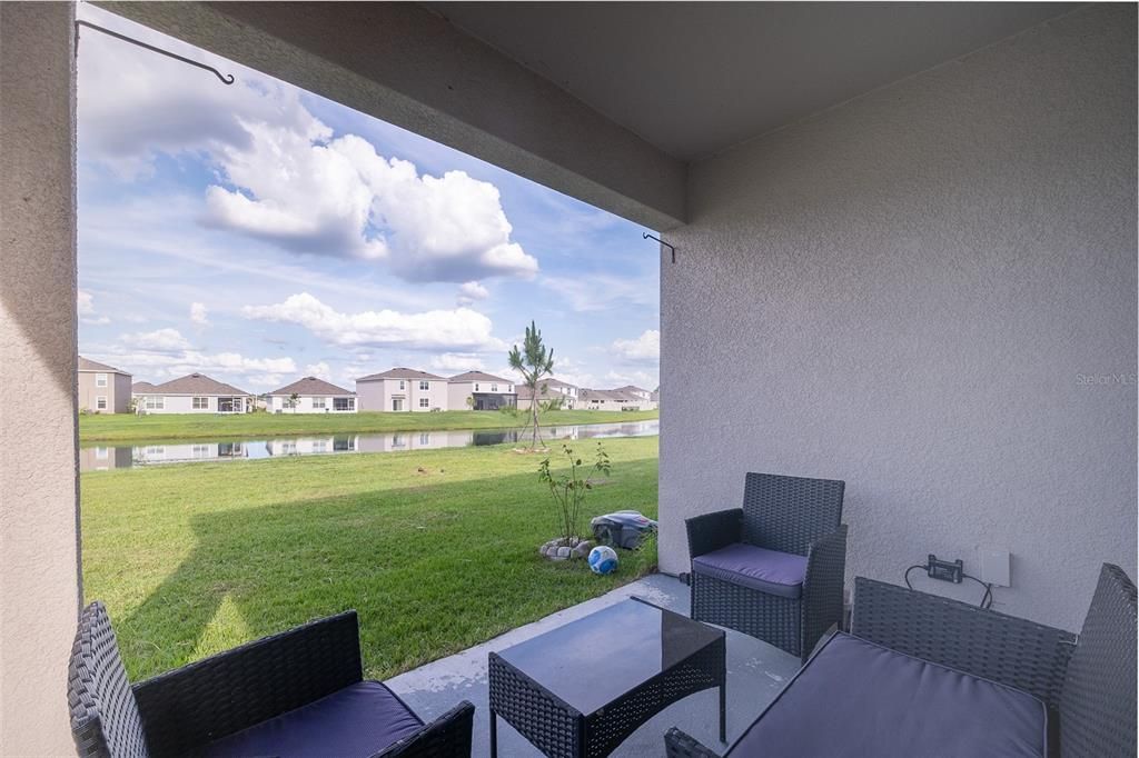 For Rent: $2,450 (4 beds, 2 baths, 1846 Square Feet)