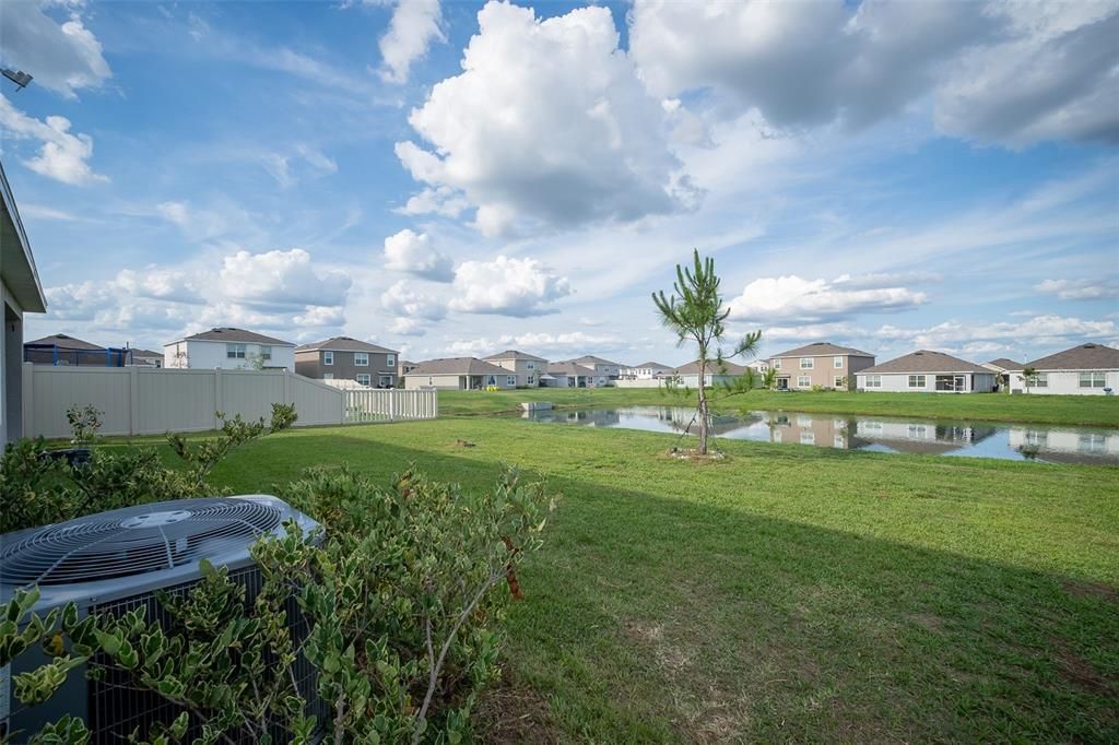 For Rent: $2,450 (4 beds, 2 baths, 1846 Square Feet)