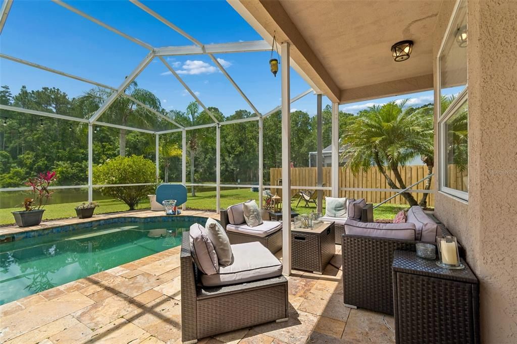 En Venta: $649,900 (3 camas, 2 baños, 2360 Pies cuadrados)
