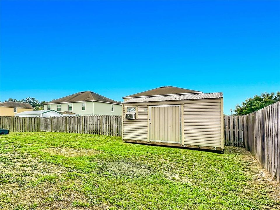 En Venta: $349,999 (4 camas, 2 baños, 1854 Pies cuadrados)
