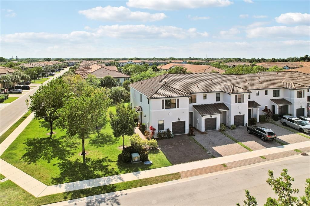 For Sale: $436,020 (3 beds, 2 baths, 1796 Square Feet)