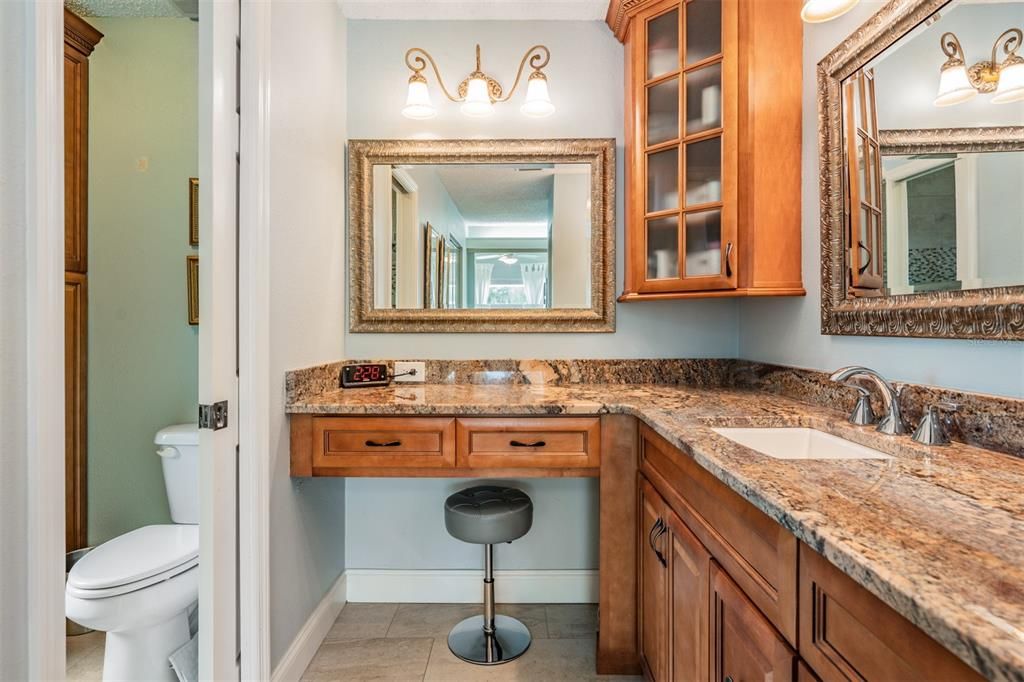 For Sale: $550,000 (4 beds, 3 baths, 1947 Square Feet)