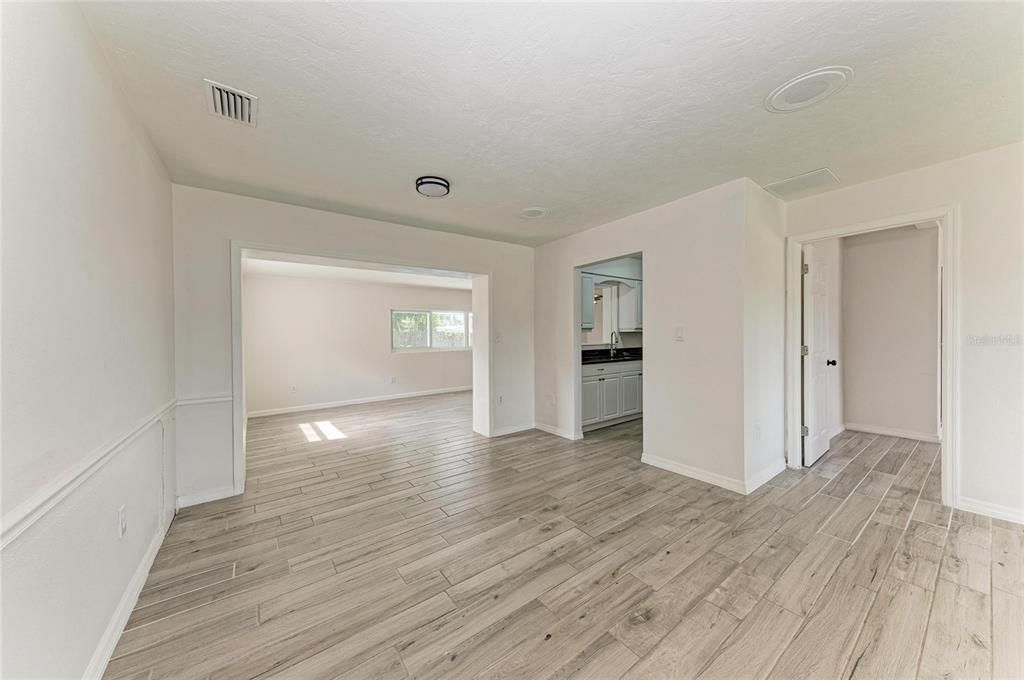 Active With Contract: $495,000 (3 beds, 2 baths, 1545 Square Feet)