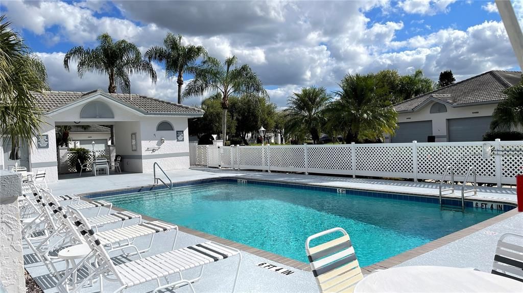 Active With Contract: $2,150 (2 beds, 2 baths, 1264 Square Feet)