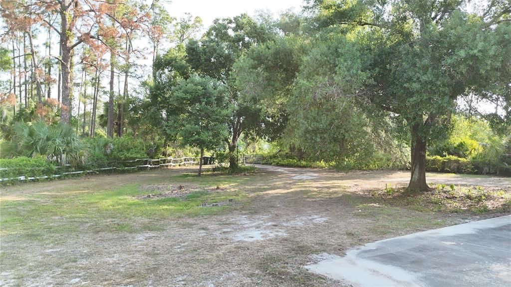 Activo con contrato: $549,900 (3 camas, 2 baños, 2186 Pies cuadrados)