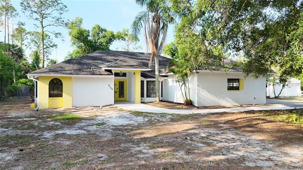 Activo con contrato: $549,900 (3 camas, 2 baños, 2186 Pies cuadrados)