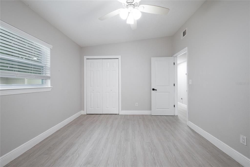 For Rent: $2,195 (3 beds, 2 baths, 1100 Square Feet)