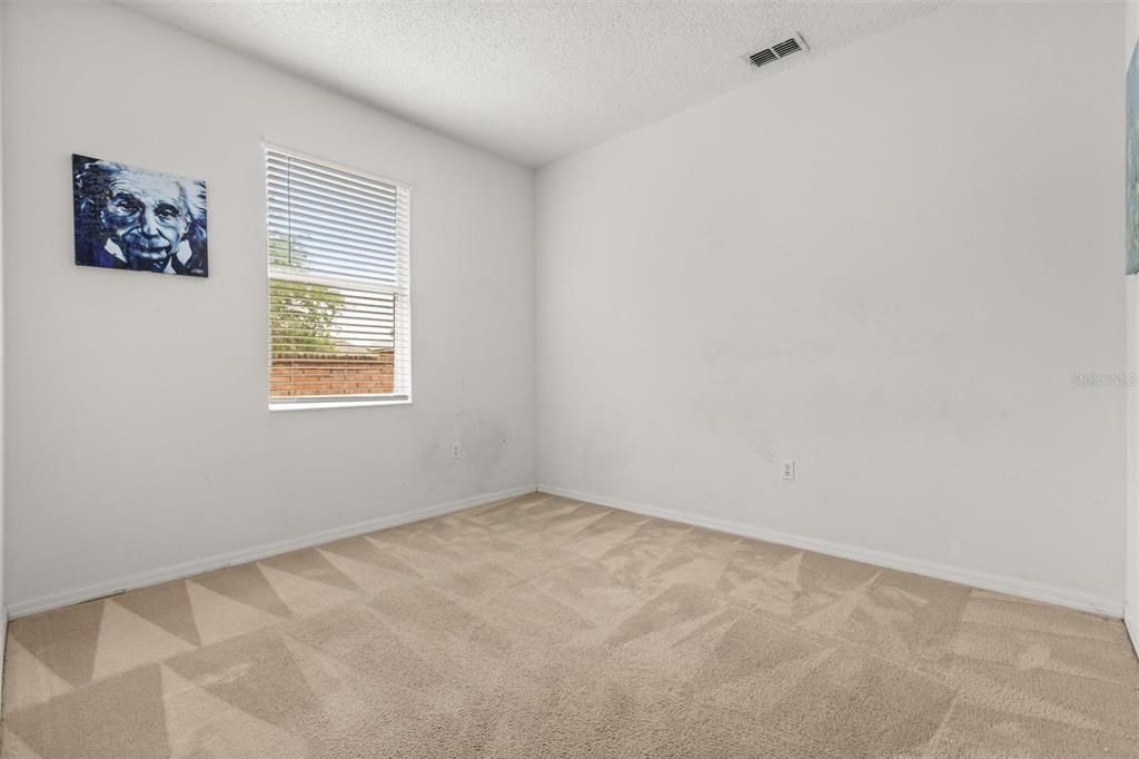 For Rent: $2,800 (4 beds, 2 baths, 1865 Square Feet)