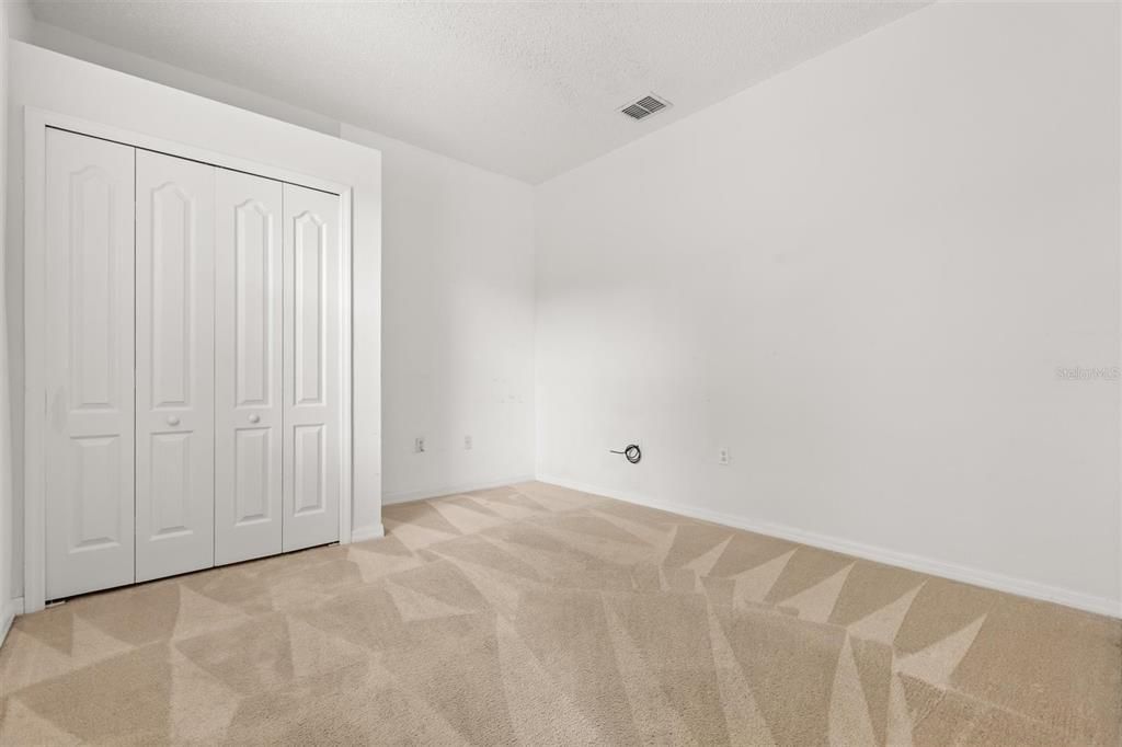 For Rent: $2,800 (4 beds, 2 baths, 1865 Square Feet)