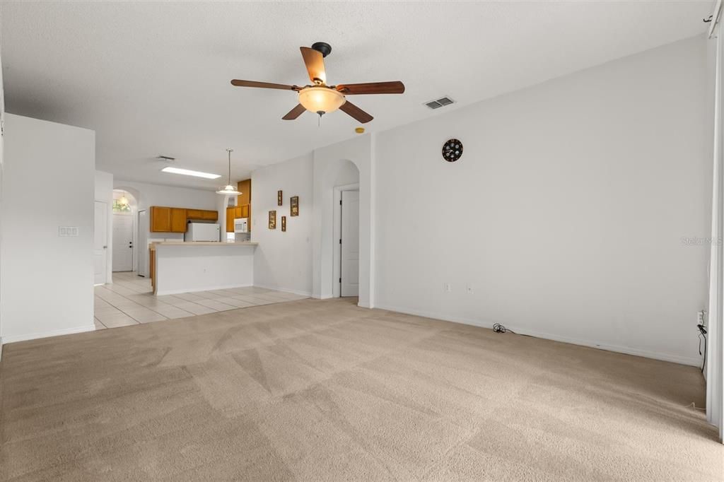 For Rent: $2,800 (4 beds, 2 baths, 1865 Square Feet)