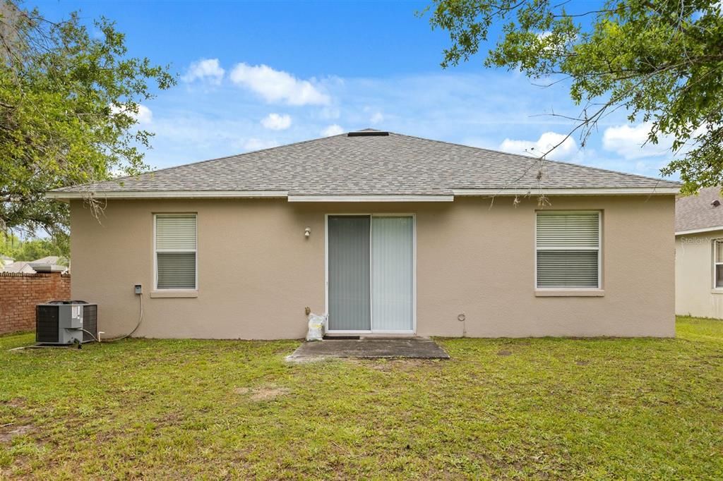 For Rent: $2,800 (4 beds, 2 baths, 1865 Square Feet)