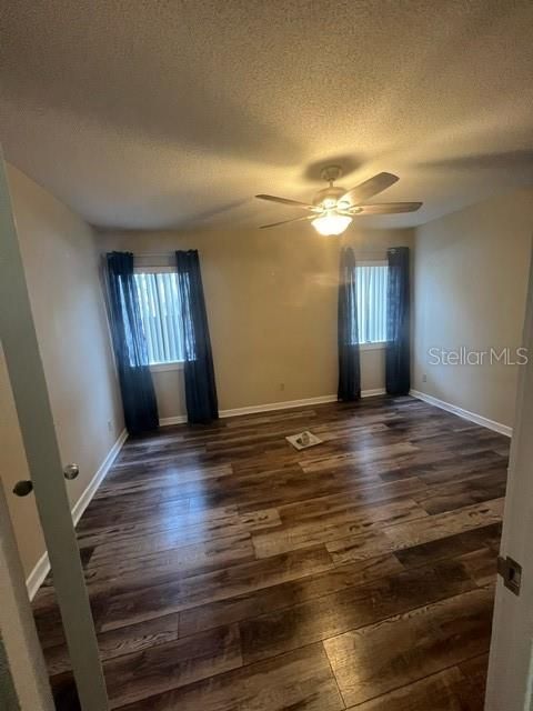 For Rent: $1,700 (2 beds, 2 baths, 986 Square Feet)