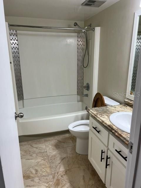For Rent: $1,700 (2 beds, 2 baths, 986 Square Feet)