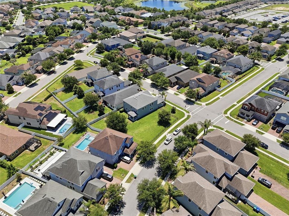 На продажу: $799,000 (5 спален, 3 ванн, 3318 Квадратных фут)