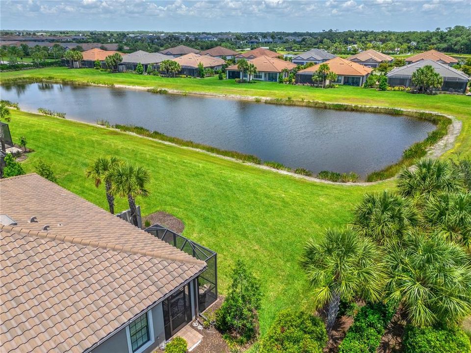 For Sale: $450,000 (2 beds, 2 baths, 1530 Square Feet)