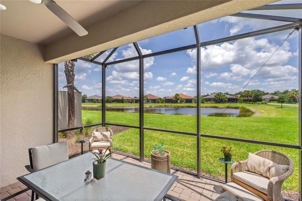 For Sale: $450,000 (2 beds, 2 baths, 1530 Square Feet)