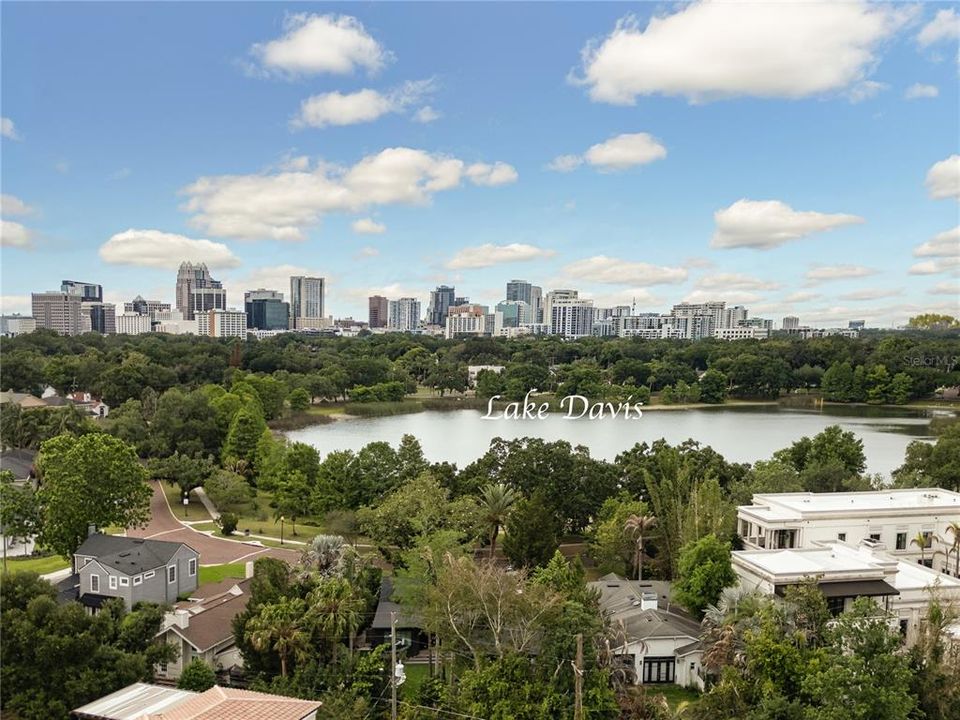 Active With Contract: $624,900 (3 beds, 2 baths, 1696 Square Feet)