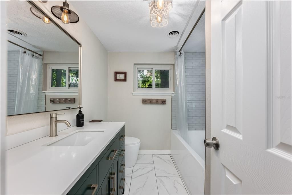 Active With Contract: $624,900 (3 beds, 2 baths, 1696 Square Feet)