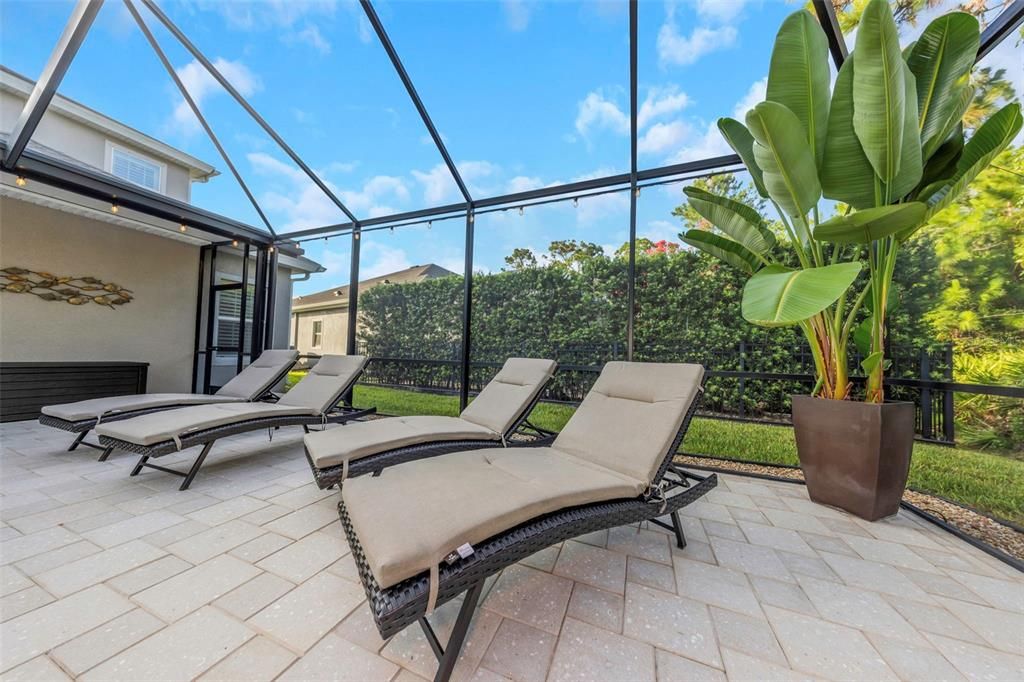 For Sale: $1,235,000 (5 beds, 4 baths, 4586 Square Feet)