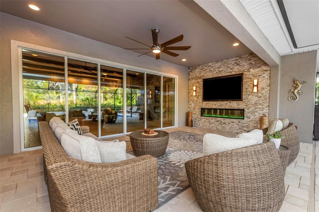 For Sale: $1,235,000 (5 beds, 4 baths, 4586 Square Feet)