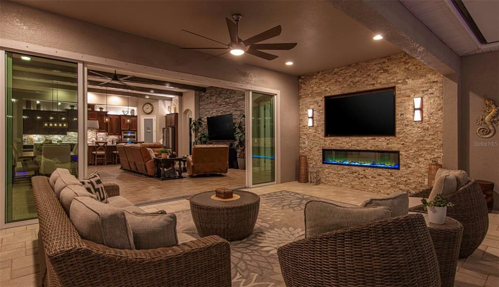 For Sale: $1,235,000 (5 beds, 4 baths, 4586 Square Feet)