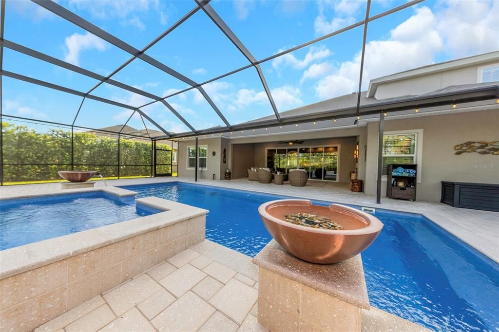 For Sale: $1,235,000 (5 beds, 4 baths, 4586 Square Feet)