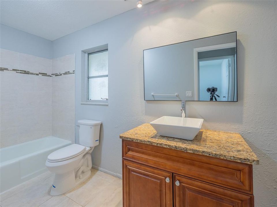 For Sale: $319,000 (3 beds, 2 baths, 1343 Square Feet)