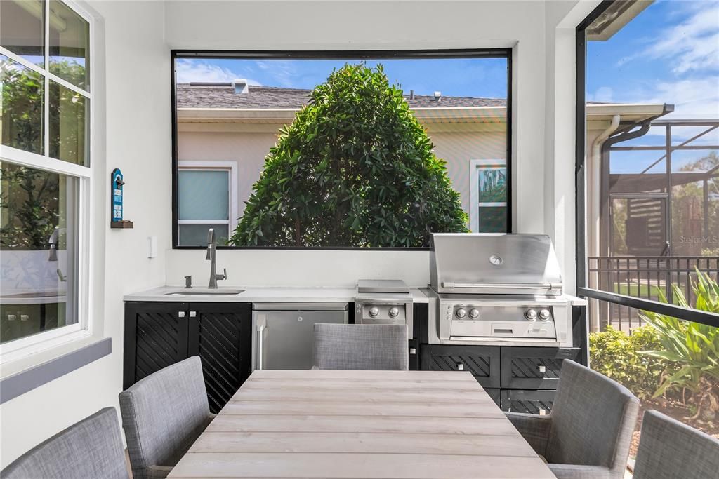 For Sale: $1,549,000 (4 beds, 3 baths, 4134 Square Feet)