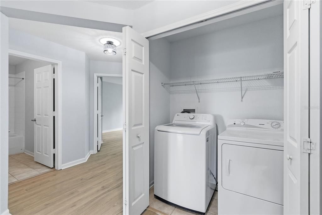 На продажу: $269,900 (3 спален, 2 ванн, 1822 Квадратных фут)