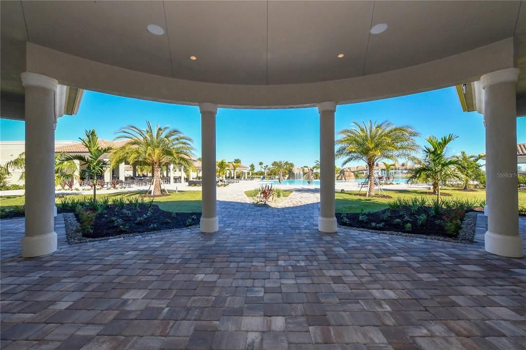 Active With Contract: $669,900 (3 beds, 2 baths, 2008 Square Feet)