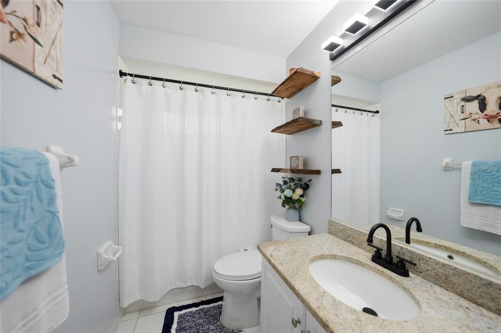 For Sale: $479,900 (3 beds, 2 baths, 1633 Square Feet)
