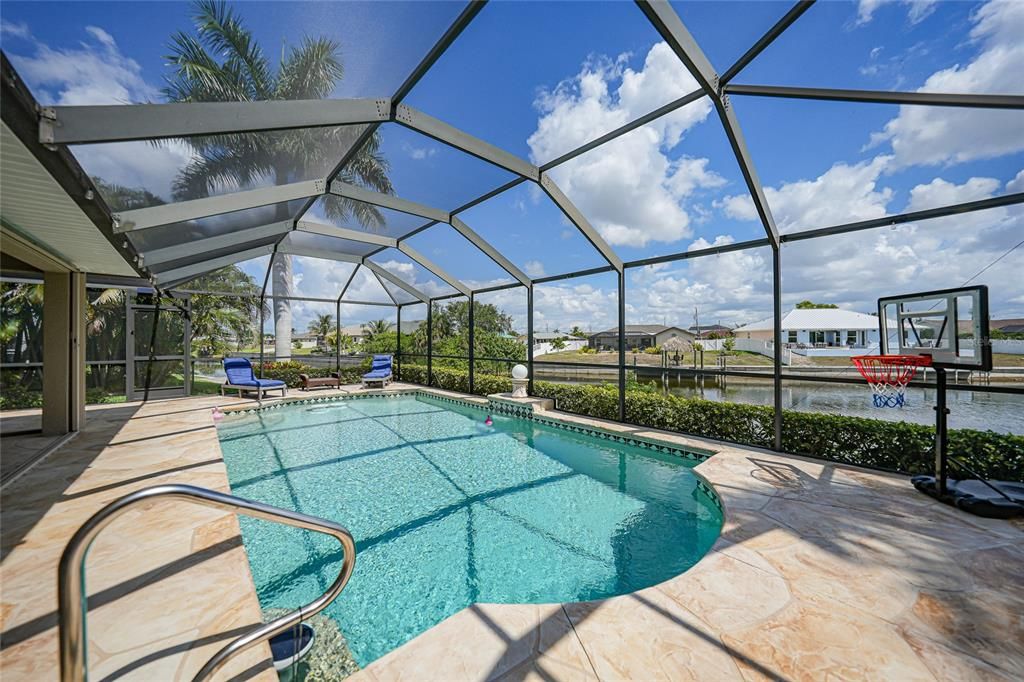 For Sale: $479,900 (3 beds, 2 baths, 1633 Square Feet)