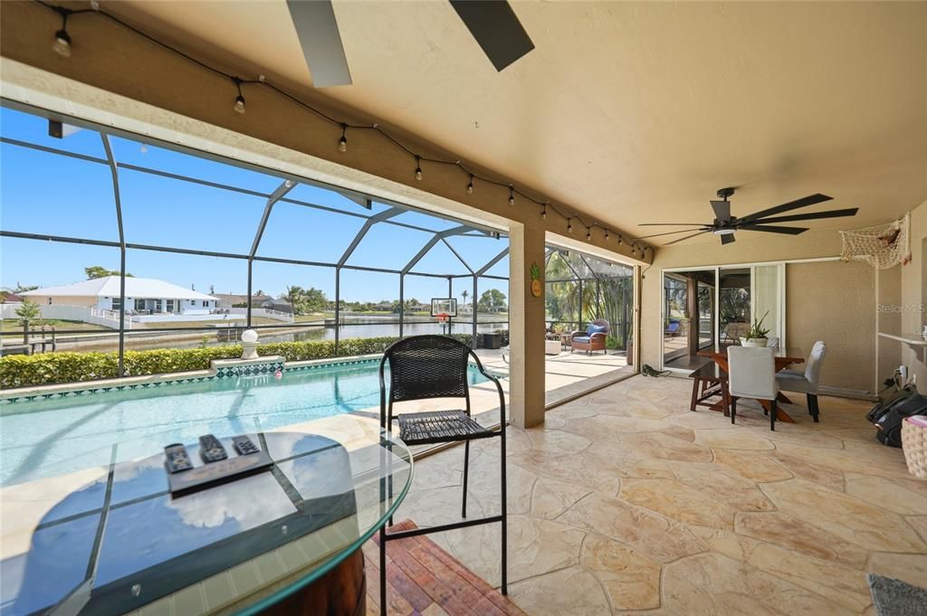 For Sale: $479,900 (3 beds, 2 baths, 1633 Square Feet)