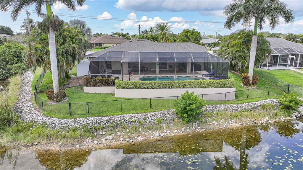 For Sale: $479,900 (3 beds, 2 baths, 1633 Square Feet)