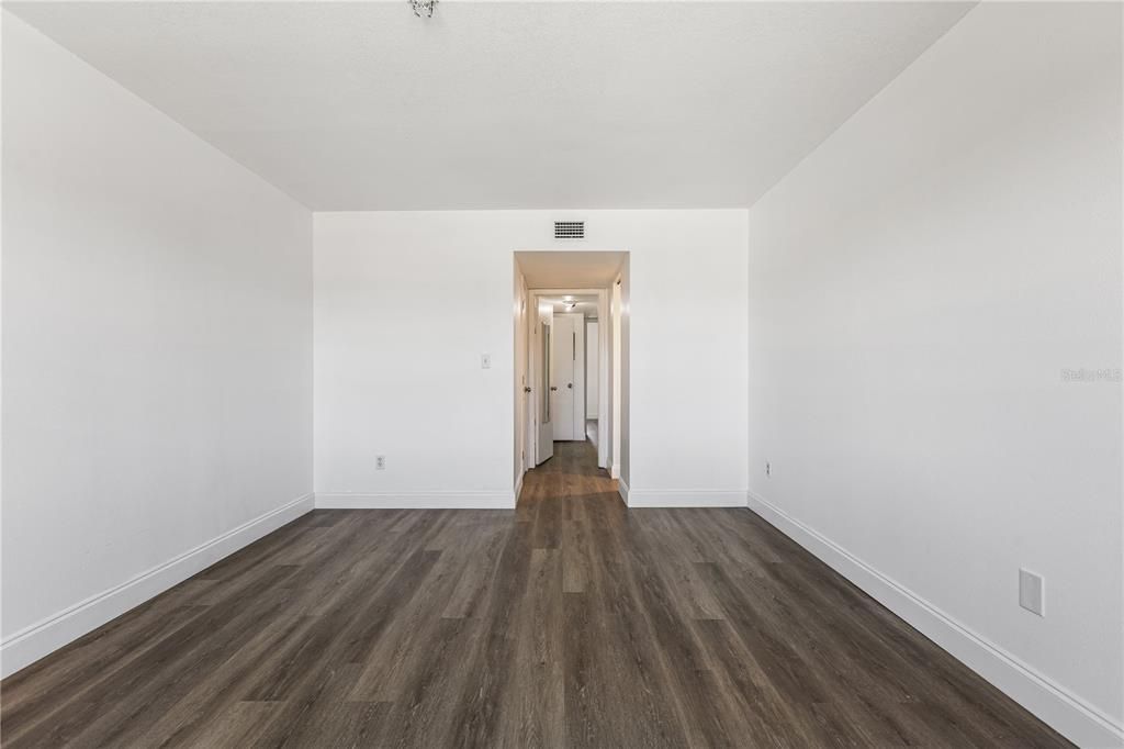 En Venta: $199,500 (2 camas, 2 baños, 1035 Pies cuadrados)