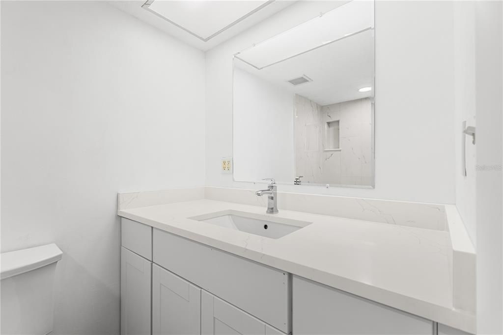 En Venta: $199,500 (2 camas, 2 baños, 1035 Pies cuadrados)