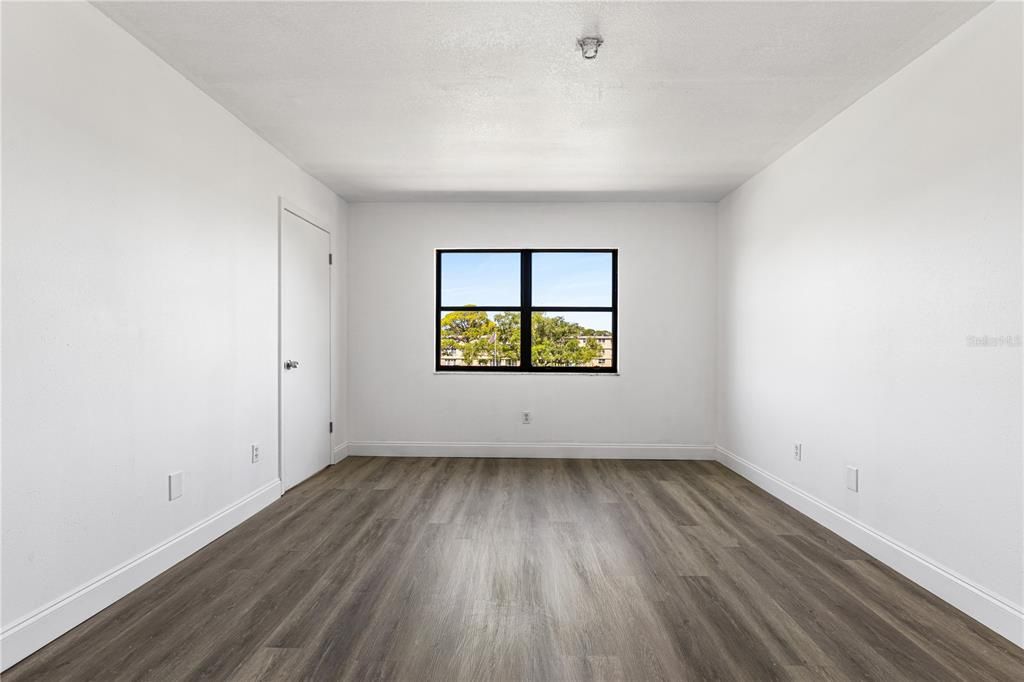 En Venta: $199,500 (2 camas, 2 baños, 1035 Pies cuadrados)