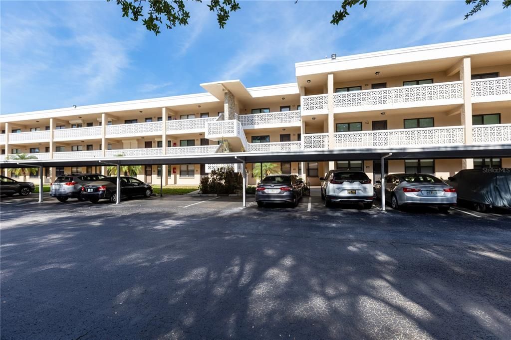 En Venta: $199,500 (2 camas, 2 baños, 1035 Pies cuadrados)