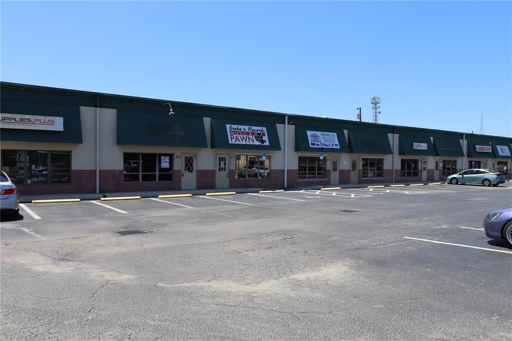 For Sale: $19,800 (0 beds, 0 baths, 1952 Square Feet)