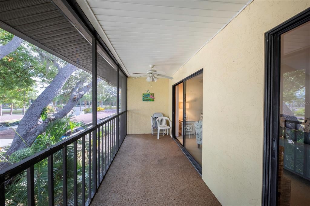For Rent: $1,900 (2 beds, 2 baths, 1062 Square Feet)