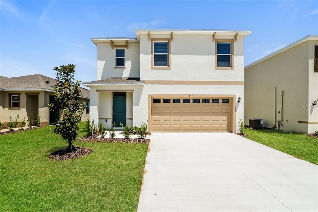 Recently Rented: $2,295 (5 beds, 3 baths, 2447 Square Feet)