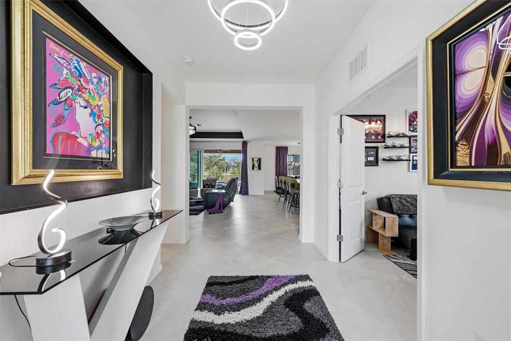 En Venta: $625,000 (3 camas, 3 baños, 2422 Pies cuadrados)