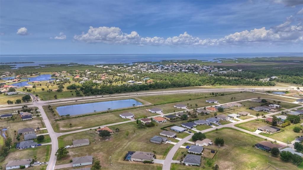 En Venta: $625,000 (3 camas, 3 baños, 2422 Pies cuadrados)
