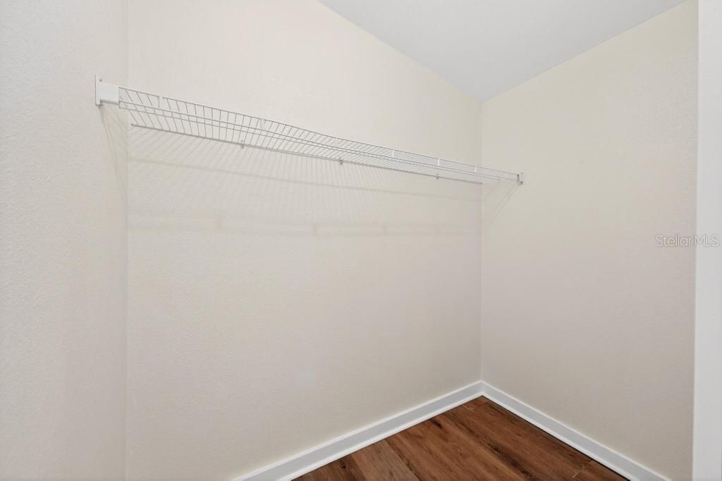 Active With Contract: $419,000 (3 beds, 2 baths, 1800 Square Feet)