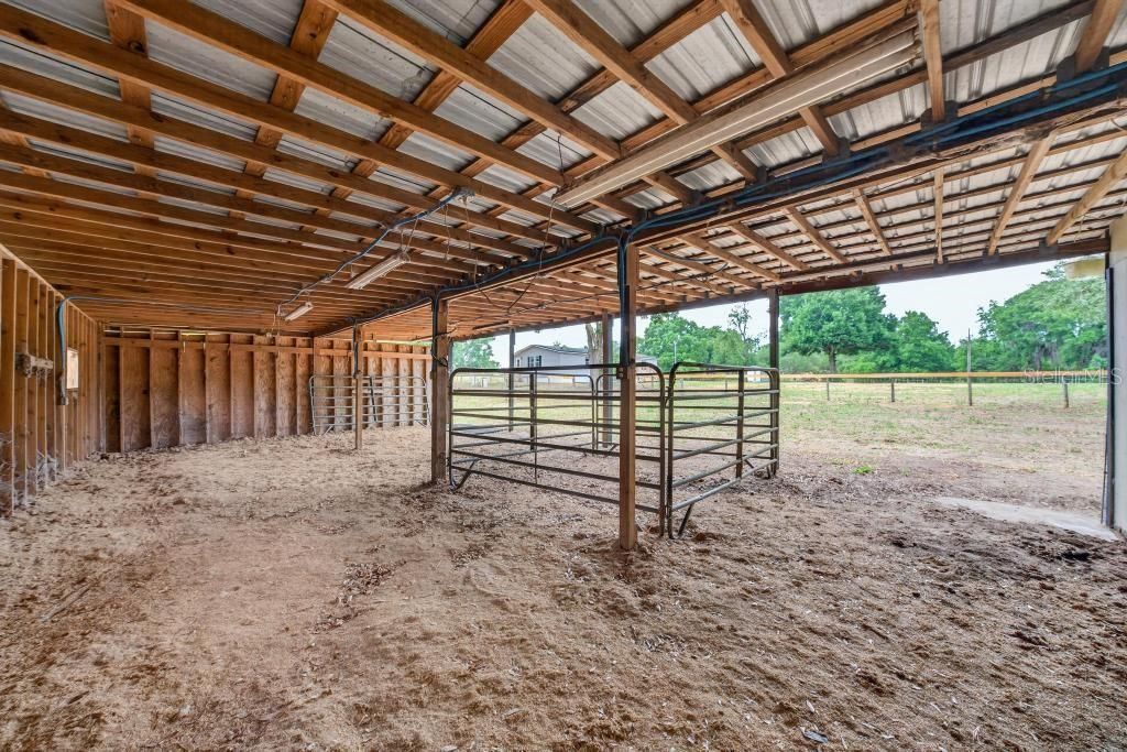 Active With Contract: $419,000 (3 beds, 2 baths, 1800 Square Feet)