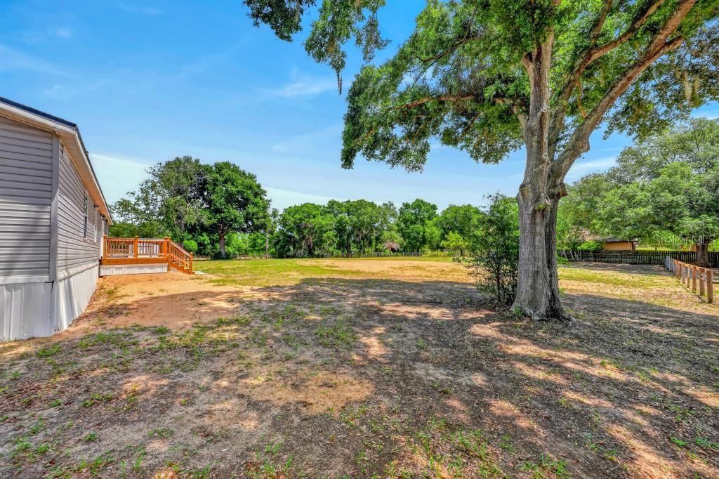 Active With Contract: $419,000 (3 beds, 2 baths, 1800 Square Feet)