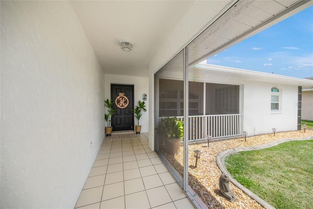Active With Contract: $470,000 (3 beds, 2 baths, 1865 Square Feet)
